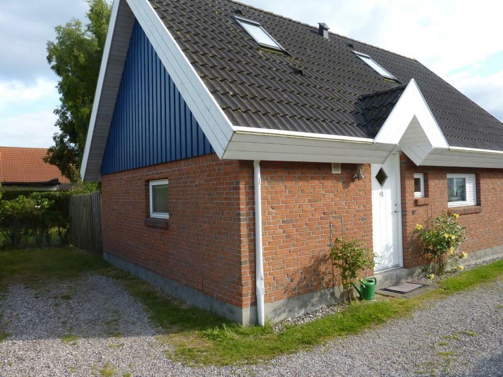 Ferienhauser Lensterstrand Экстерьер фото